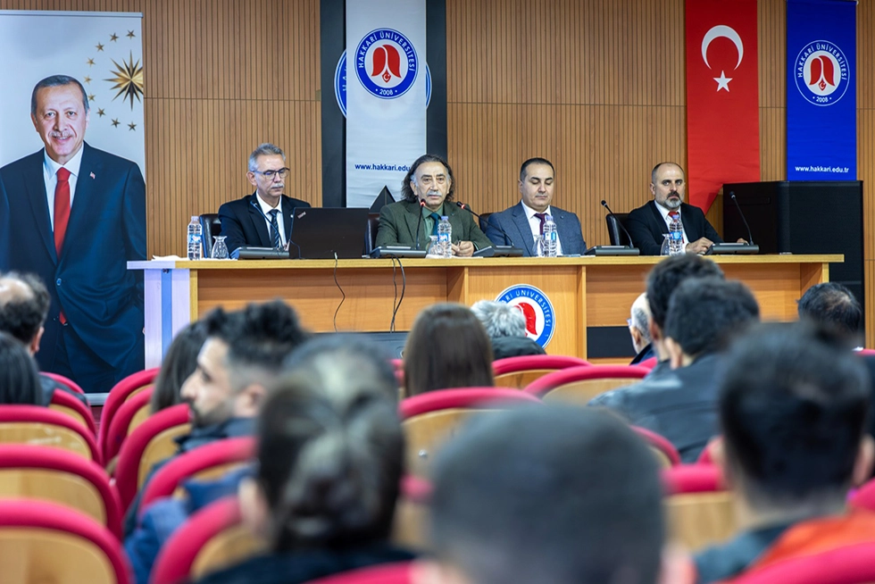 Üniversitemizde Akademik Birimler Toplantısı Gerçekleştirildi