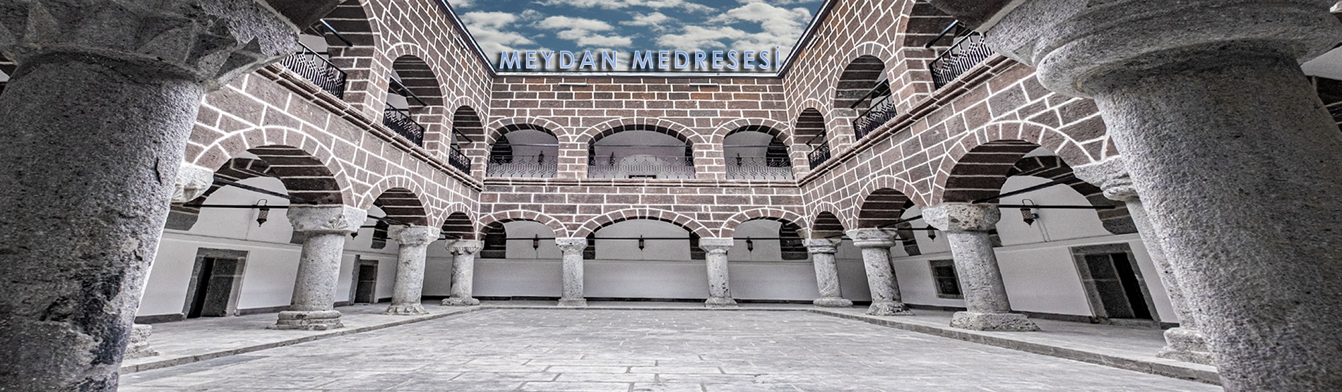 Meydan Medresesi