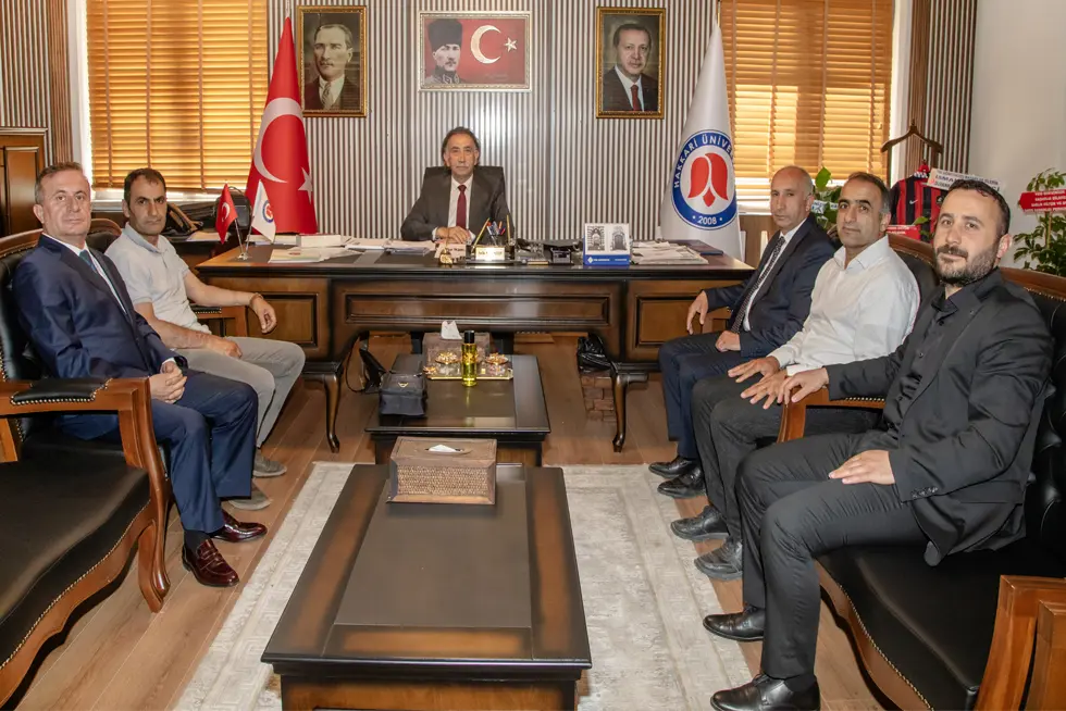 Yüksekova’daki Sivil Toplum Kuruluşlarından Rektörümüze Hayırlı Olsun Ziyareti