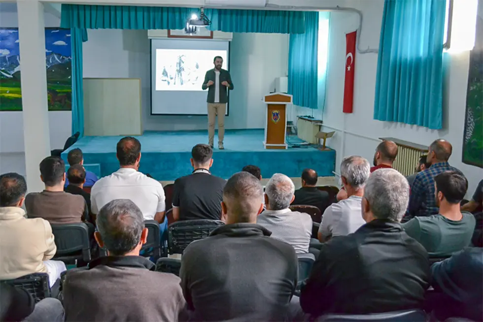 Hükümlü ve Tutuklulara 19 Mayıs'ın Önemi ve Millî Mücadeledeki Yeri Konulu Seminer Verildi