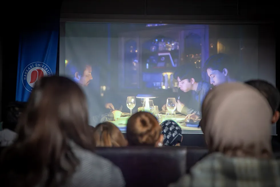 Üniversitemizde Ödüllü Film Gösterimi Yapıldı