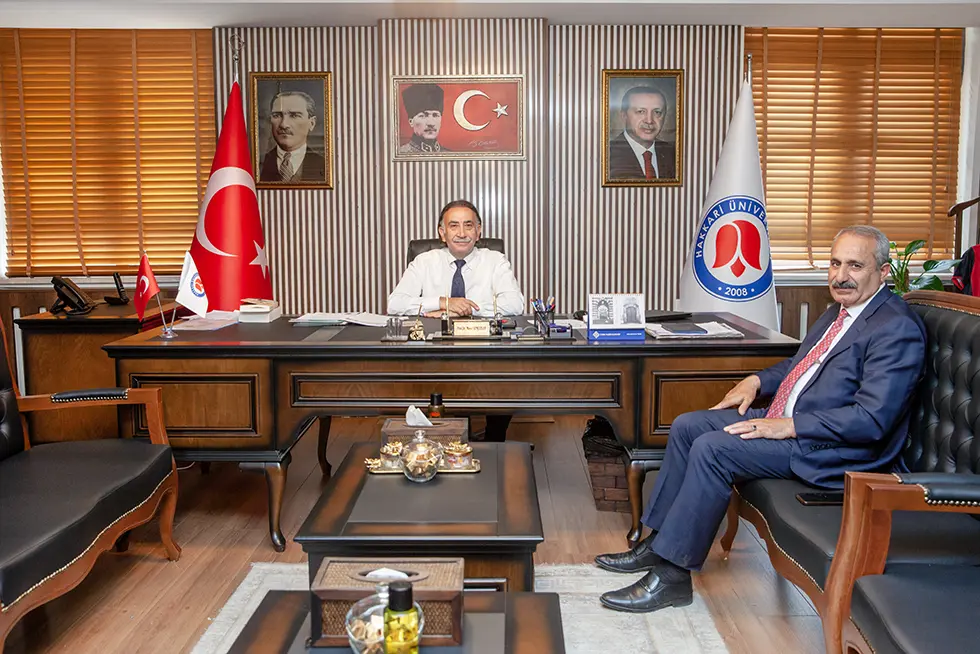 Durankaya Beldesi Belediye Başkanı Demirci Rektörümüzü Ziyaret Etti
