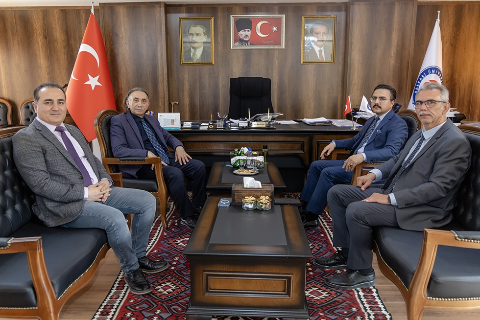 Hakkâri 1. İdare Mahkemesi Başkanından Rektörümüze İade-i Ziyaret
