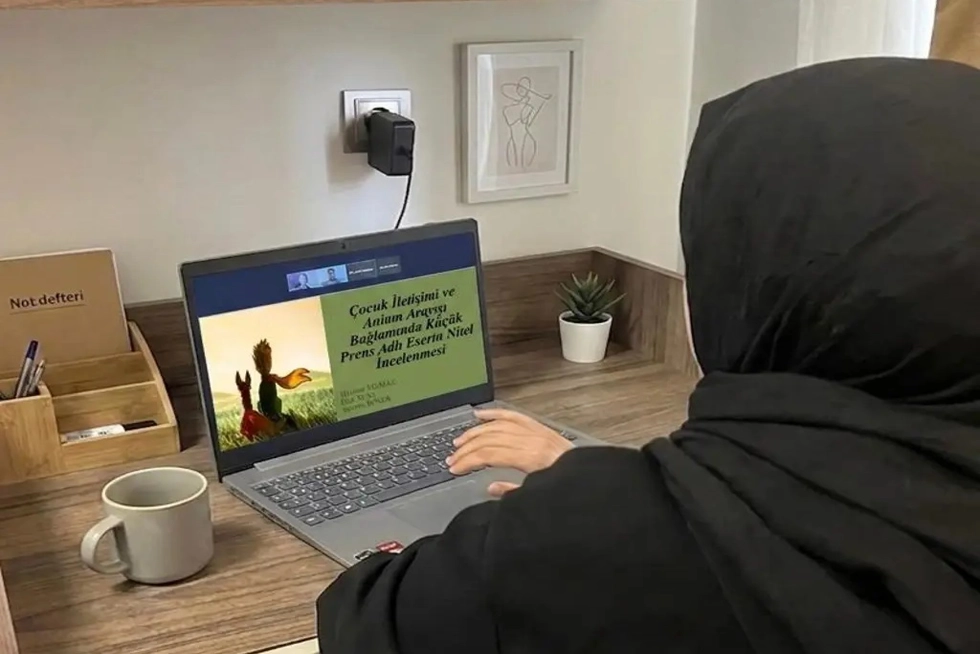 Üniversitemiz Sağlık Hizmetleri Meslek Yüksekokulu Çocuk Gelişimi Öğrencilerinden Akademik Başarı