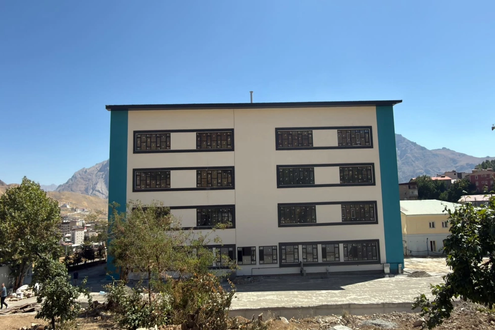 Hakkari Üniversitesi Çölemerik Meslek Yüksekokulu Binası ve Çevre Düzenlemesi Yapım İşi İnşaat Çalışmaları