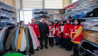 Üniversitemizde Türk Kızılay Butik Mağazası Açıldı - Resim 3