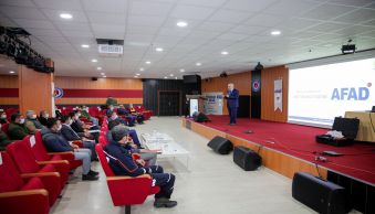 Üniversitemizde Temel Afet Bilinci Eğitimi Verildi - Resim 4