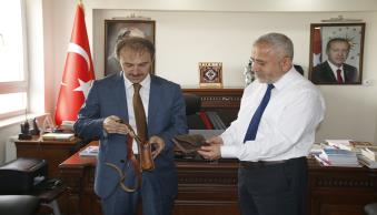 Belediye Başkanı Cüneyt Epcim’den Rektörümüze Ziyaret - Resim 1