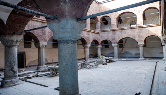 Meydan Medresesi’nin Kent Arşiv ve Etnografya Müzesine dönüştürülmesi İçin Çalışmalar Sürüyor - Resim 6