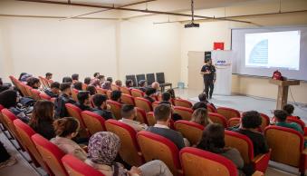 Üniversitemizde Afet Farkındalık Eğitimi ve AFAD Gönüllülük Faaliyetinin Tanıtım Sunumu Yapıldı - Resim 2