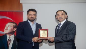 Üniversitemizde Akademik Performans Ödül Töreni Düzenlendi  - Resim 7