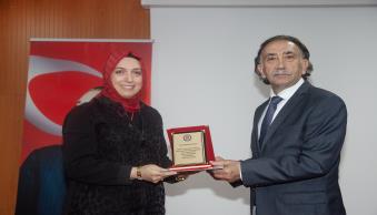 Üniversitemizde Akademik Performans Ödül Töreni Düzenlendi  - Resim 8