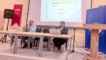 Üniversitemizde “Fıkıh Penceresinden Birey ve Aile Mahremiyeti” Semineri Düzenlendi - Resim 1