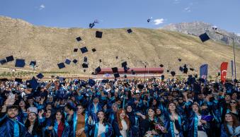 Üniversitemiz 17. Mezunlarını Coşkuyla Uğurladı - Resim 14