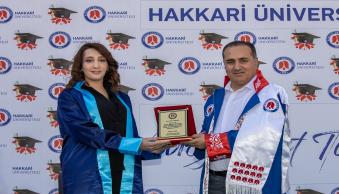 Üniversitemiz 17. Mezunlarını Coşkuyla Uğurladı - Resim 7