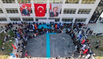 Üniversitemiz 17. Mezunlarını Coşkuyla Uğurladı - Resim 20