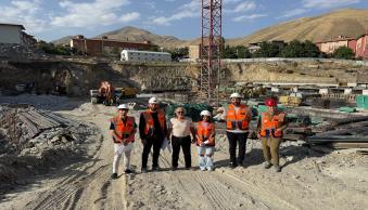 Hakkari'de Sismik İzolatörlü Kadın Doğum ve Çocuk Hastanesi İnşaatı İncelendi - Resim 3